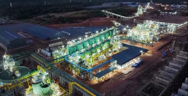 AG真人娱乐矿业卡莫阿-卡库拉铜矿乐成产出第一批精矿