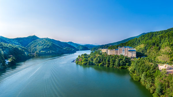 AG真人娱乐矿业清静职业康健与情形治理系统通过ISO认证