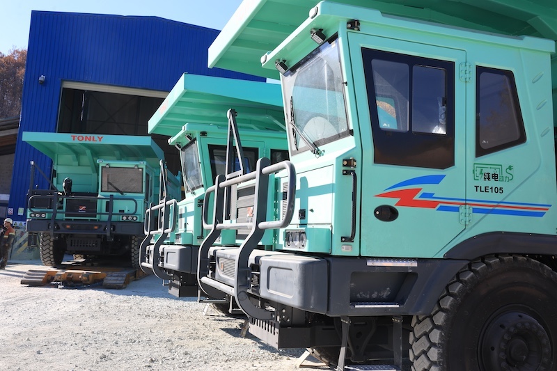 塞紫铜首批电动矿卡乐成试运行