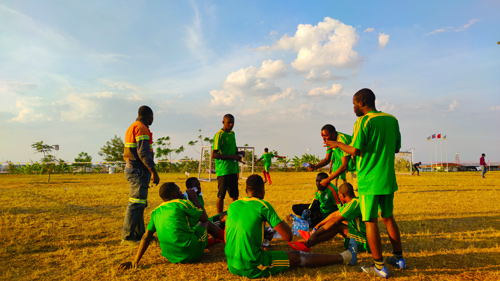 穆索诺伊：在刚果（金）莳植希望