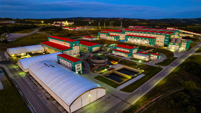 AG真人娱乐矿业2024年预计归母净利320亿元 同比增添逾五成